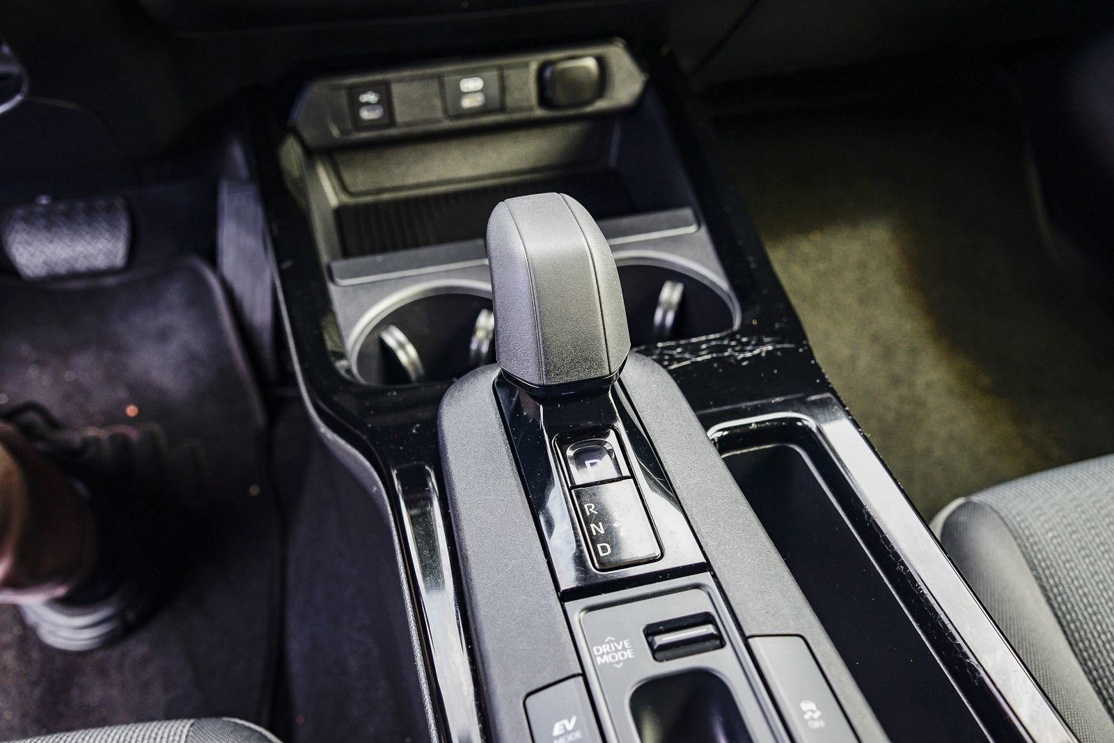 Used 2023 Toyota Prius LE image 28