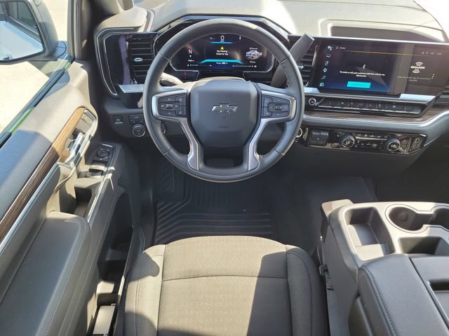 Certified 2026 Chevrolet Silverado 1500 RST AWD/4WD image 16