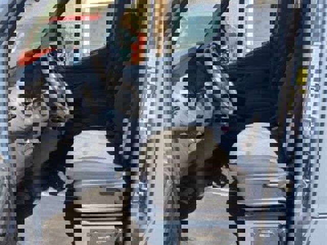 Used 2019 Mercedes-Benz Sprinter 144 image 6