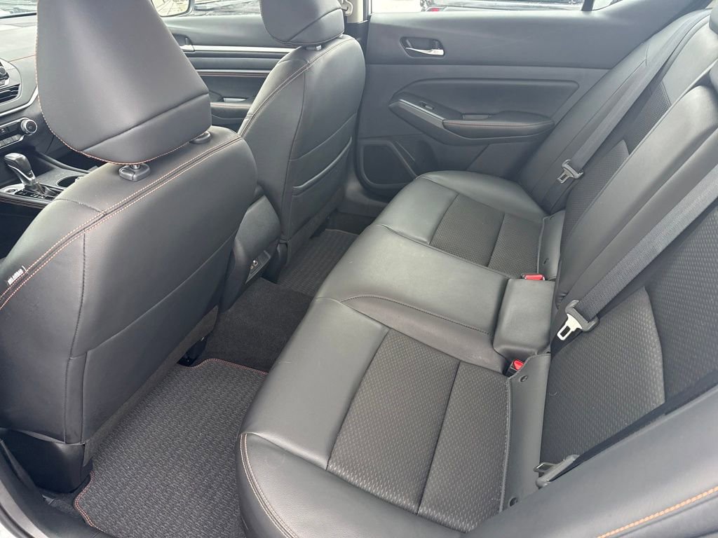 Certified 2022 Nissan Altima 2.5 SR image 16