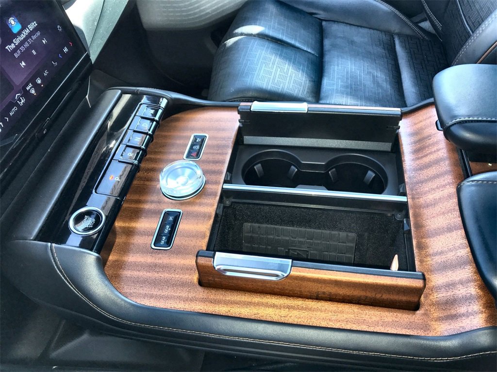 Used 2025 Lincoln Navigator L Black Label image 21