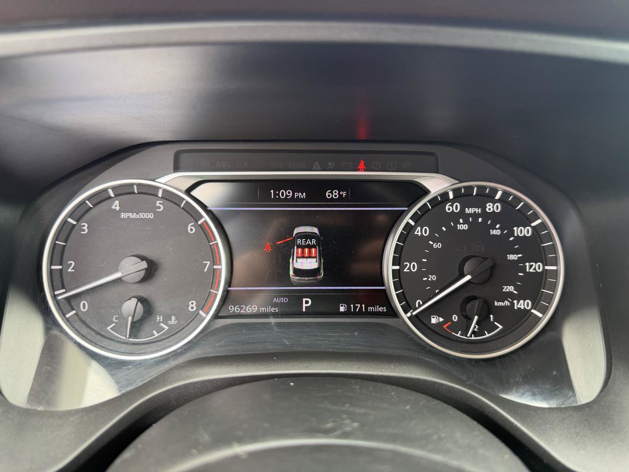 Used 2023 Nissan Rogue S AWD/4WD image 24
