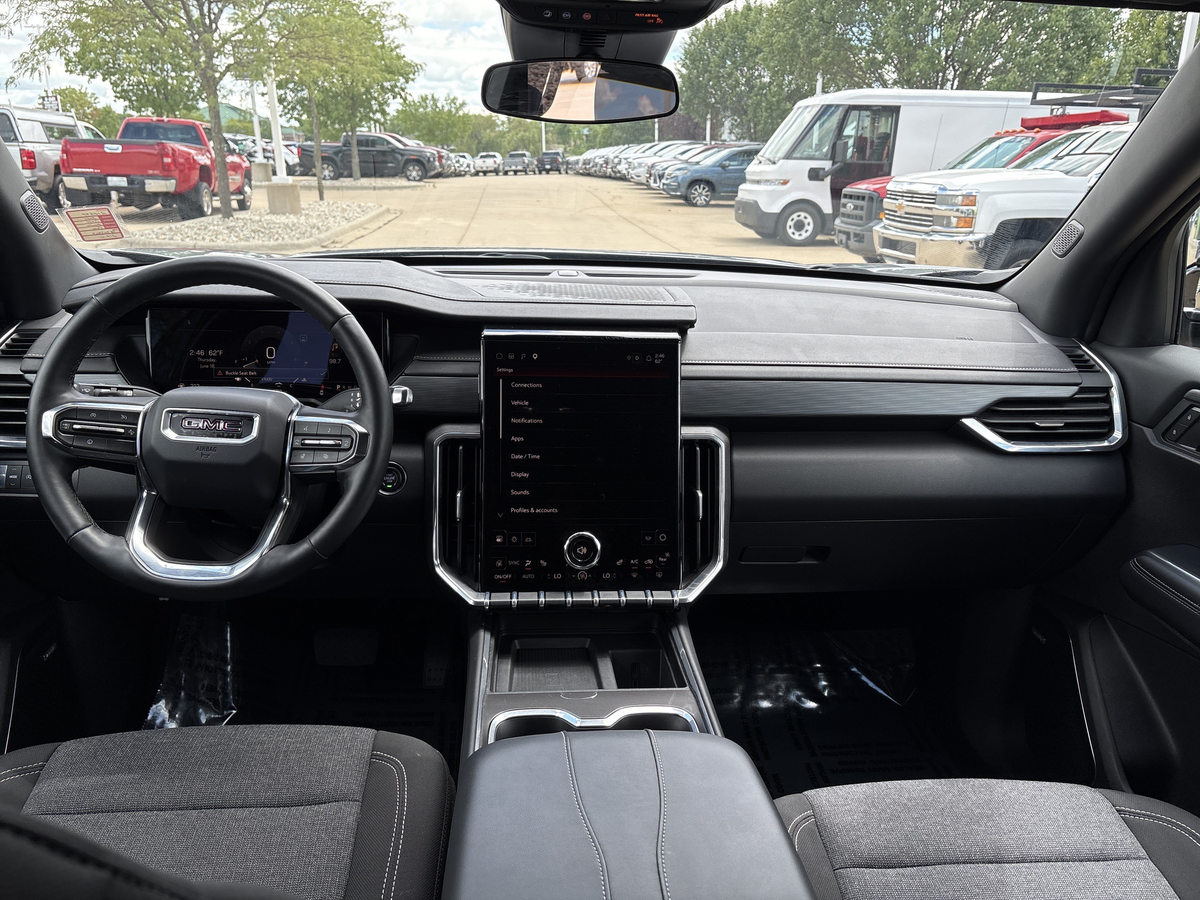 Used 2025 GMC Acadia Elevation FWD image 17