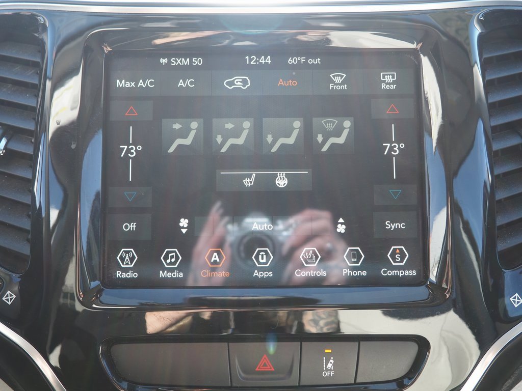 Used 2022 Jeep Cherokee Limited image 28