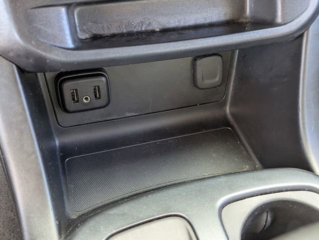 Used 2022 Chevrolet Colorado W/T w/ Custom Special Edition image 21