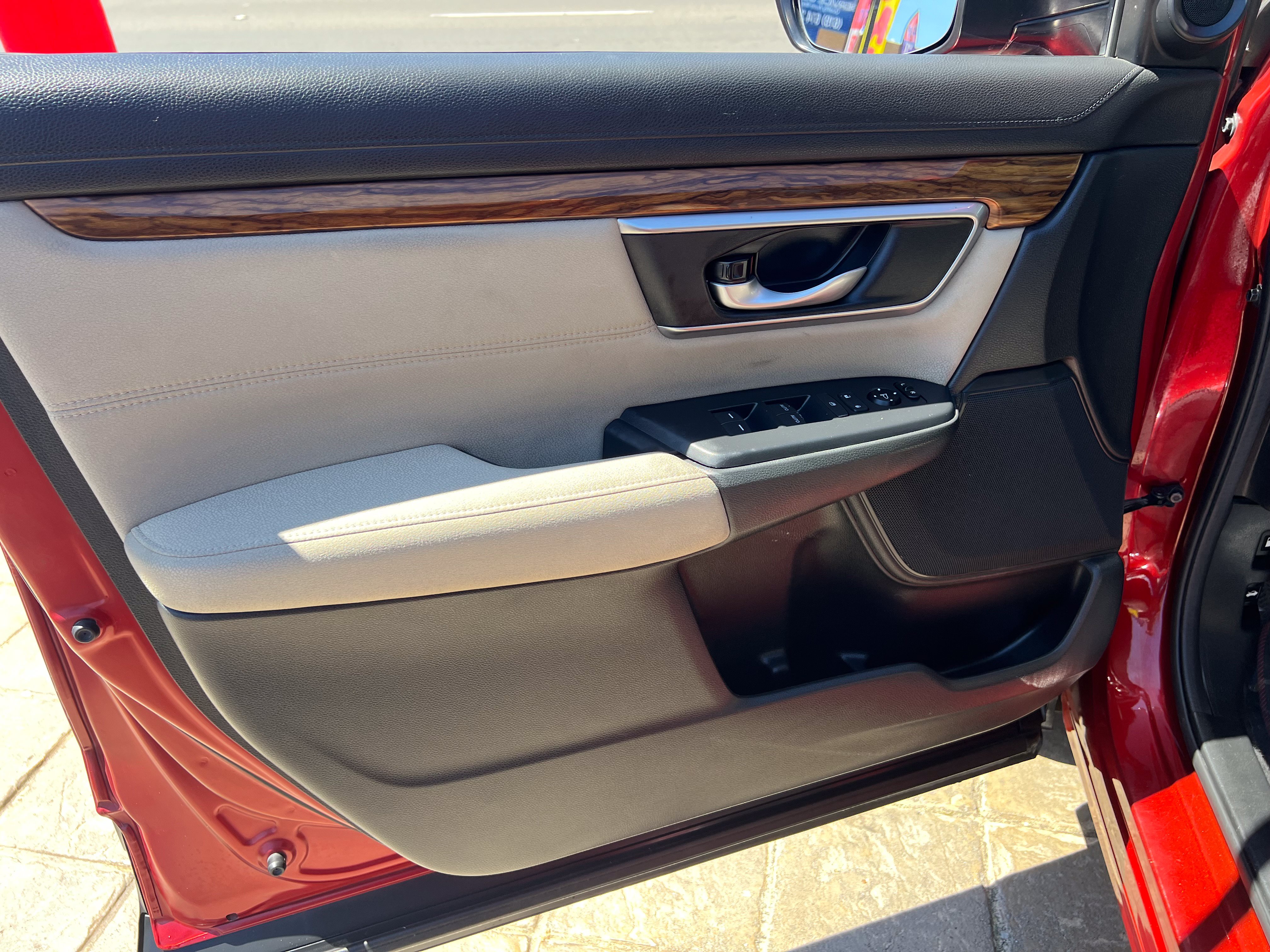 Used 2019 Honda CR-V EX image 10