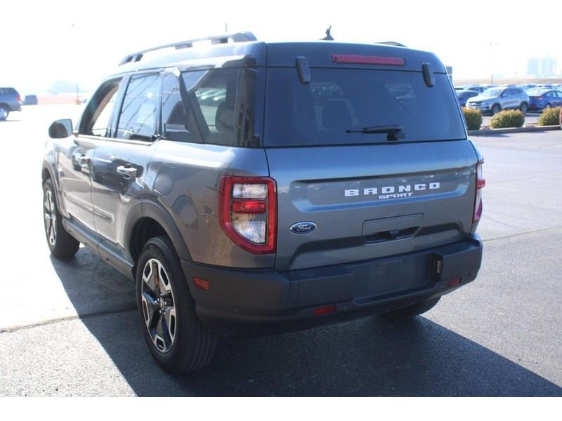 Used 2023 Ford Bronco Sport Outer Banks image 6