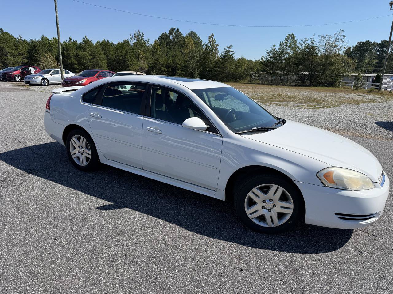 Used 2013 Chevrolet Impala LT w/ LT Sunroof Package FWD image 4