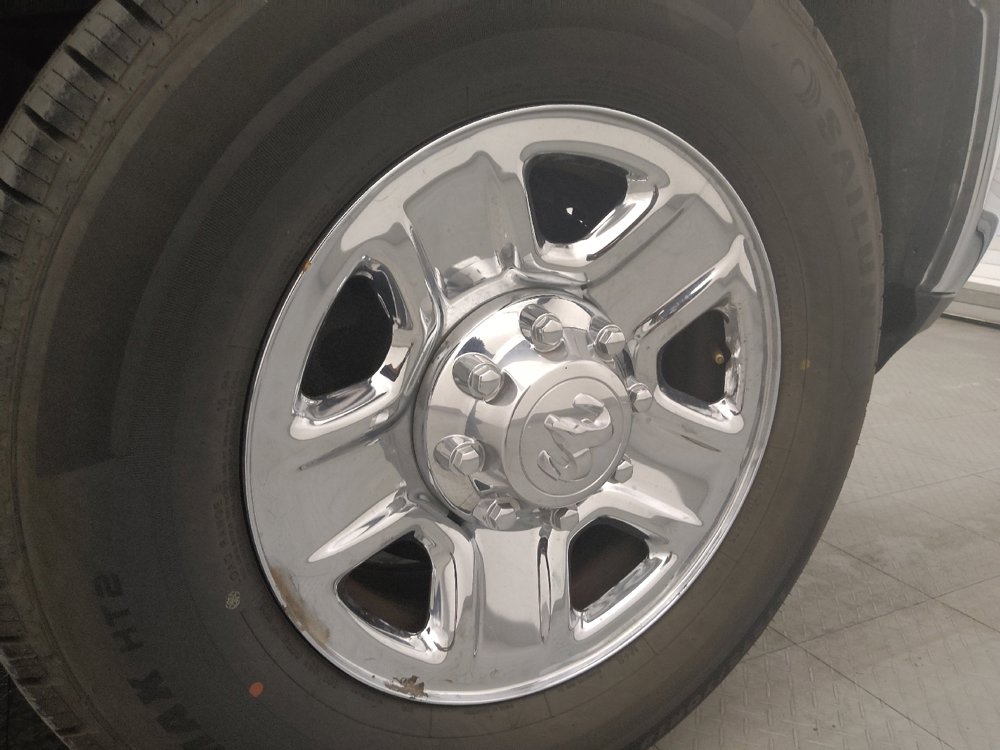 Used 2017 RAM 2500 ST AWD/4WD image 31