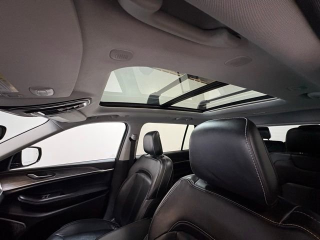 Certified 2022 Jeep Grand Cherokee L Limited image 13