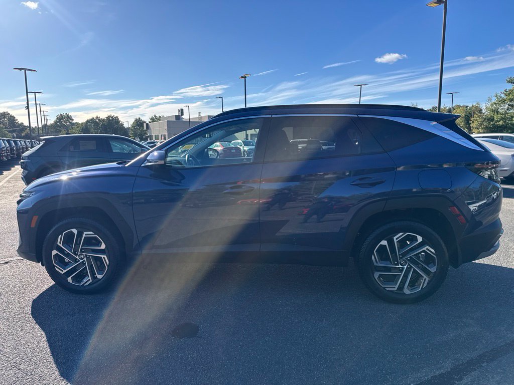 Certified 2026 Hyundai Tucson Limited AWD/4WD image 3