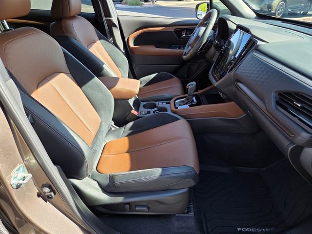 Used 2025 Subaru Forester Touring image 15