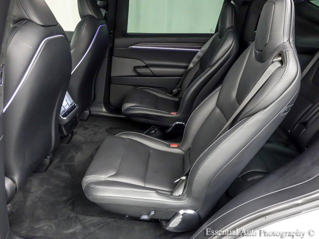 Used 2025 Tesla Model X Plaid image 15