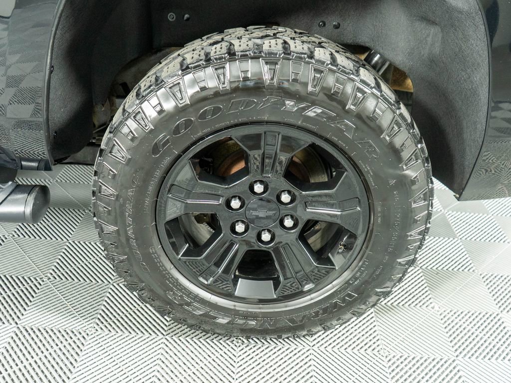 Used 2017 Chevrolet Tahoe LT image 31