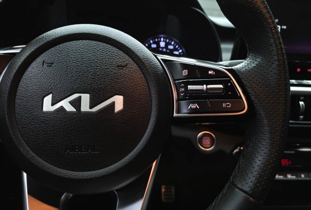 Used 2023 Kia Forte GT-Line FWD image 20
