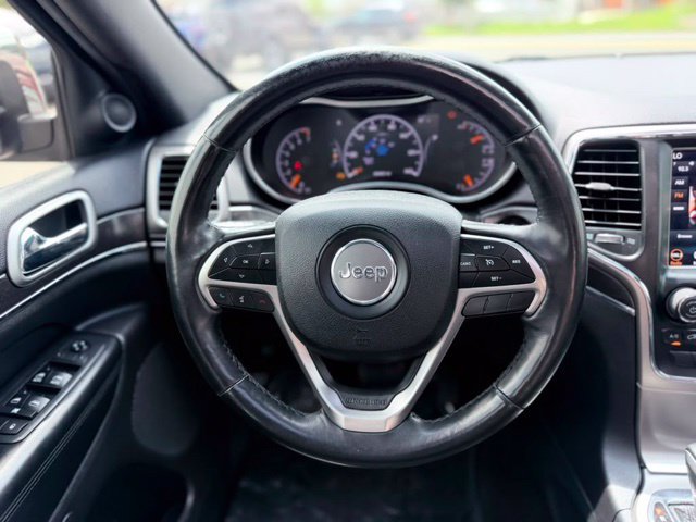 Used 2018 Jeep Grand Cherokee Limited AWD/4WD image 28