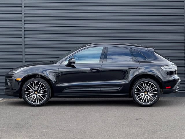 New 2026 Porsche Macan AWD/4WD image 2