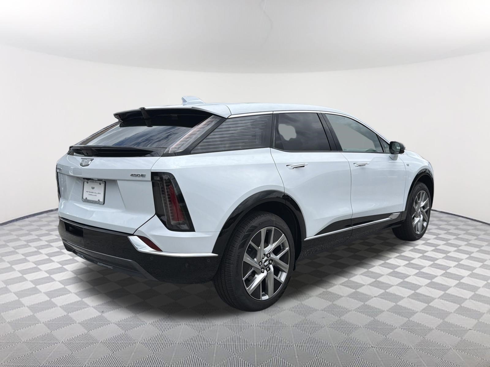 New 2026 Cadillac Optiq Luxury 1 RWD image 6