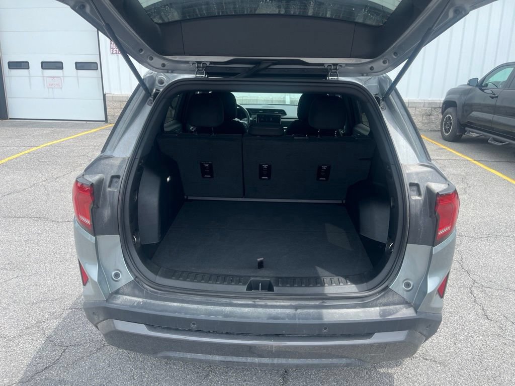 Used 2026 GMC Terrain Elevation AWD/4WD image 22