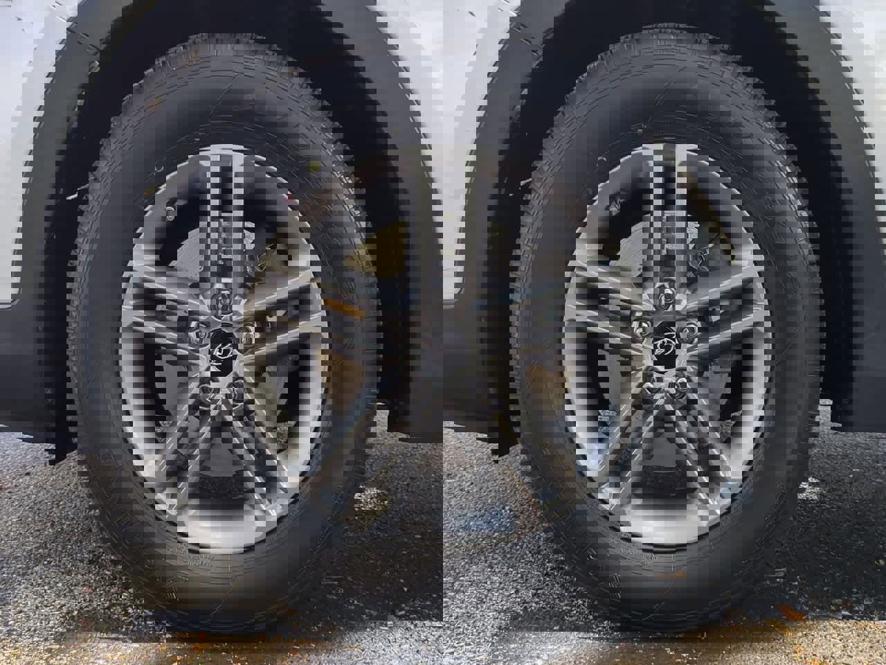 Used 2017 Hyundai Santa Fe Sport w/ 2.4L Tech Package 04 image 14