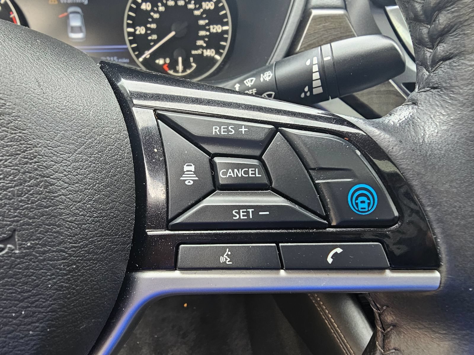 Used 2023 Nissan Altima 2.5 SL FWD image 15