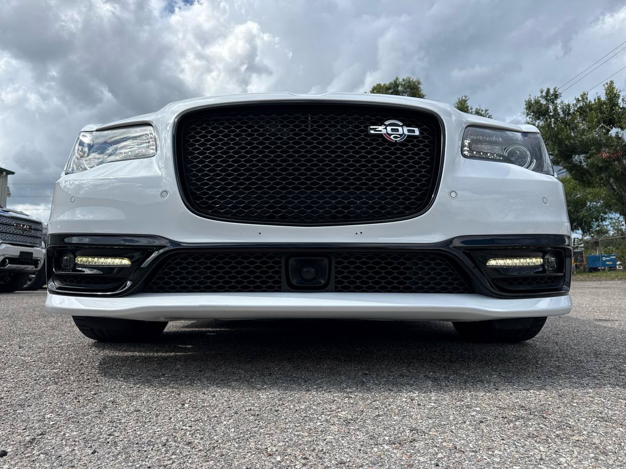 Used 2023 Chrysler 300 C RWD image 58
