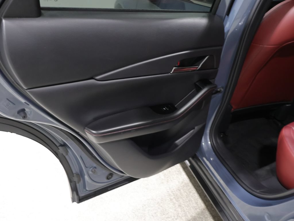 Used 2025 MAZDA CX-30 AWD 2.5 S w/ Preferred Package image 19