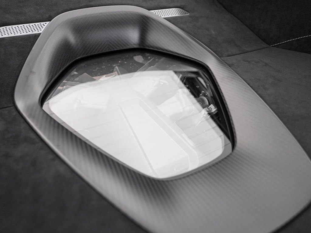 New 2027 McLaren 750S RWD image 25