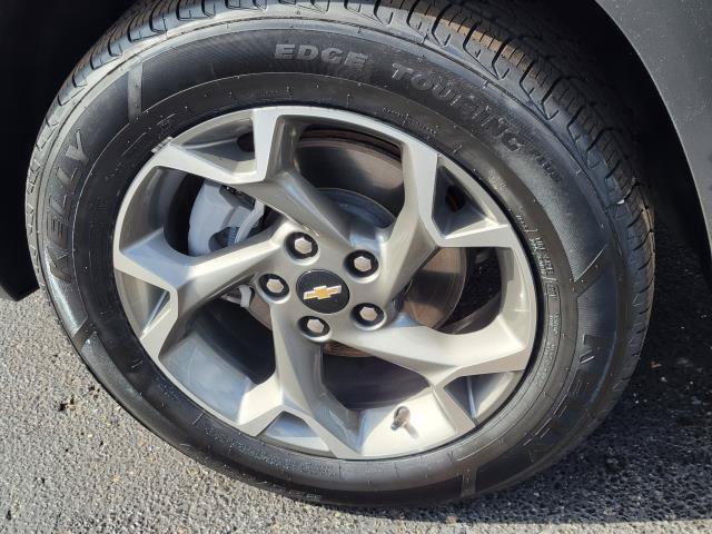 Used 2025 Chevrolet Trax LT FWD image 5