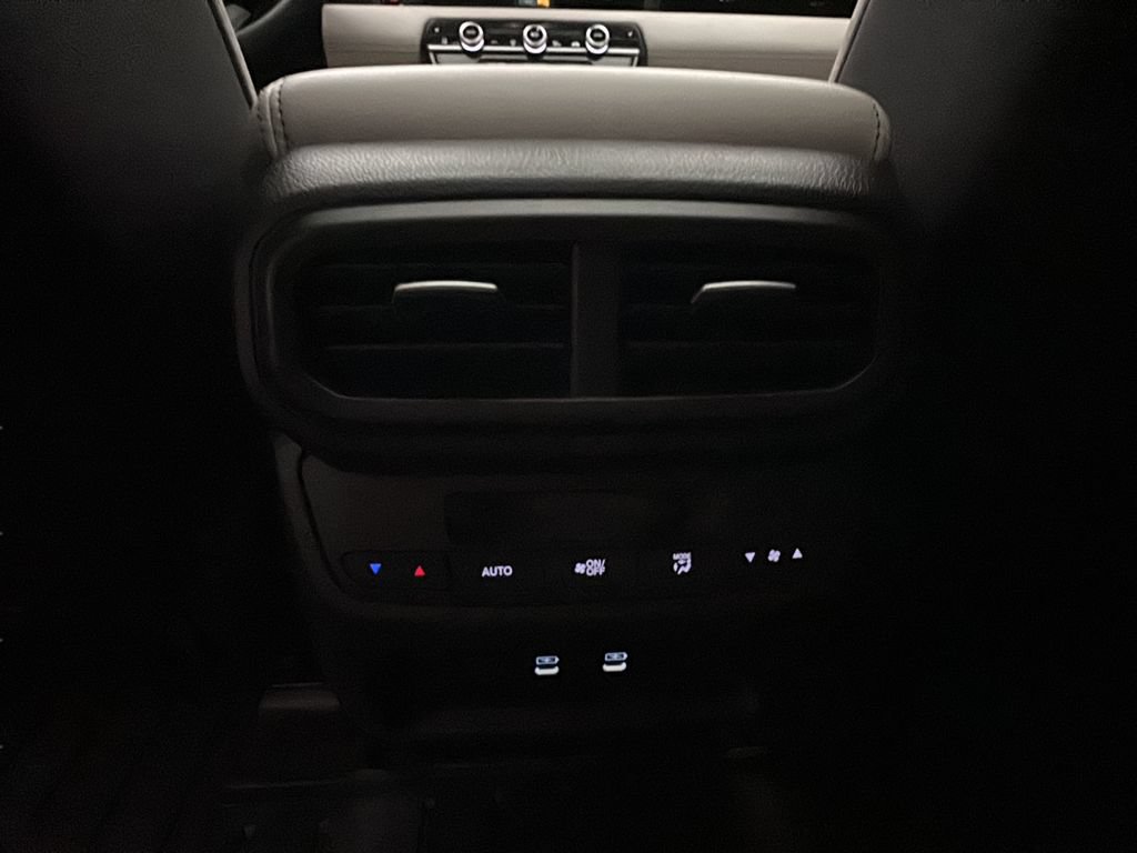 New 2026 Honda Pilot Touring image 28
