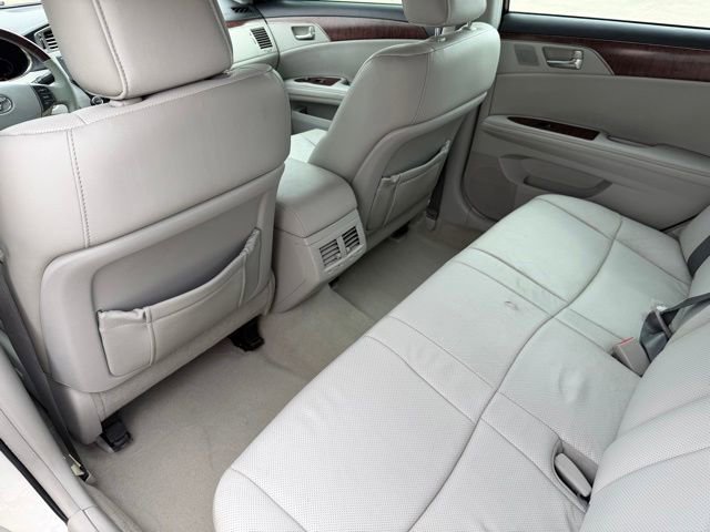 Used 2011 Toyota Avalon Limited FWD image 20