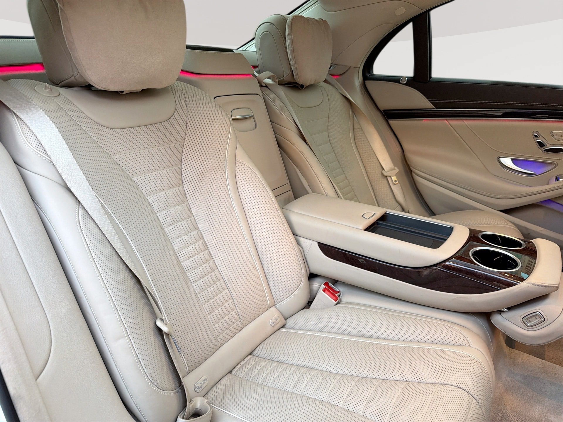 Used 2019 Mercedes-Benz S 560 Sedan w/ AMG Line Exterior image 26