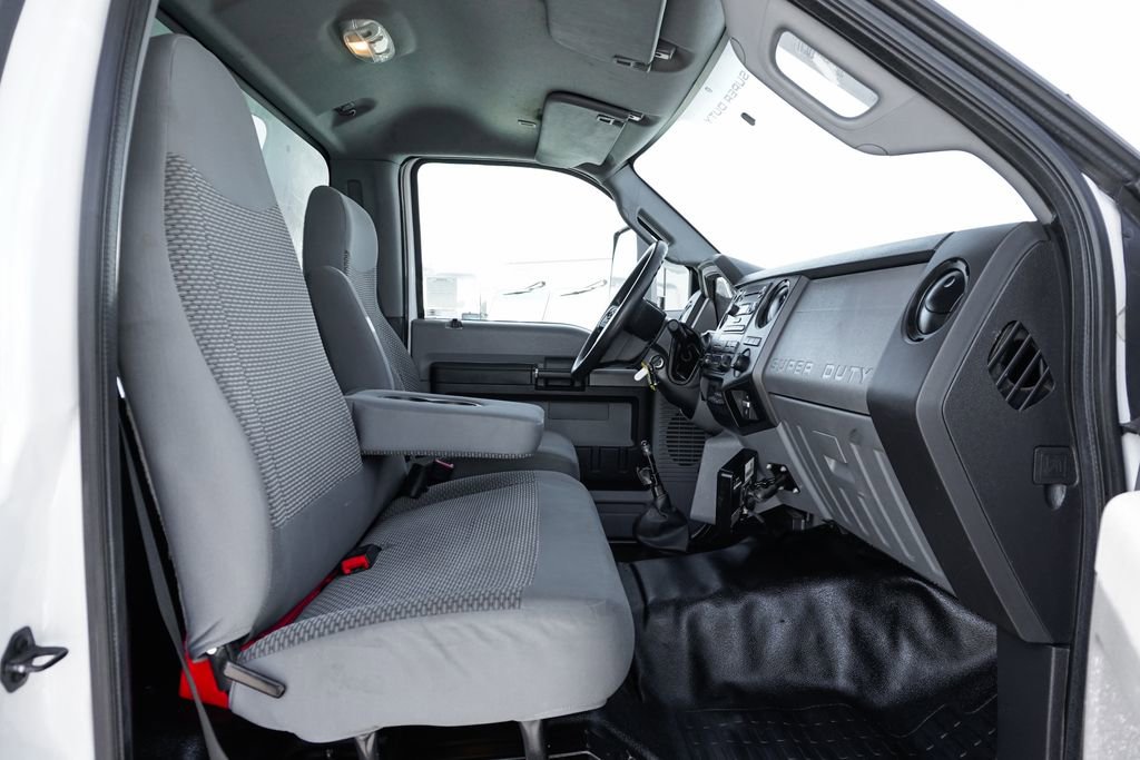 Used 2016 Ford F650 2WD Regular Cab Super Duty image 45