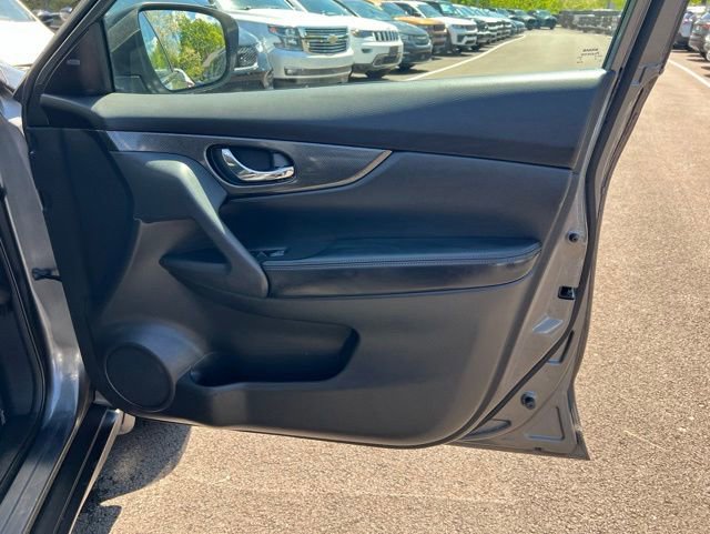 Used 2016 Nissan Rogue SL w/ SL Premium Package AWD/4WD image 21