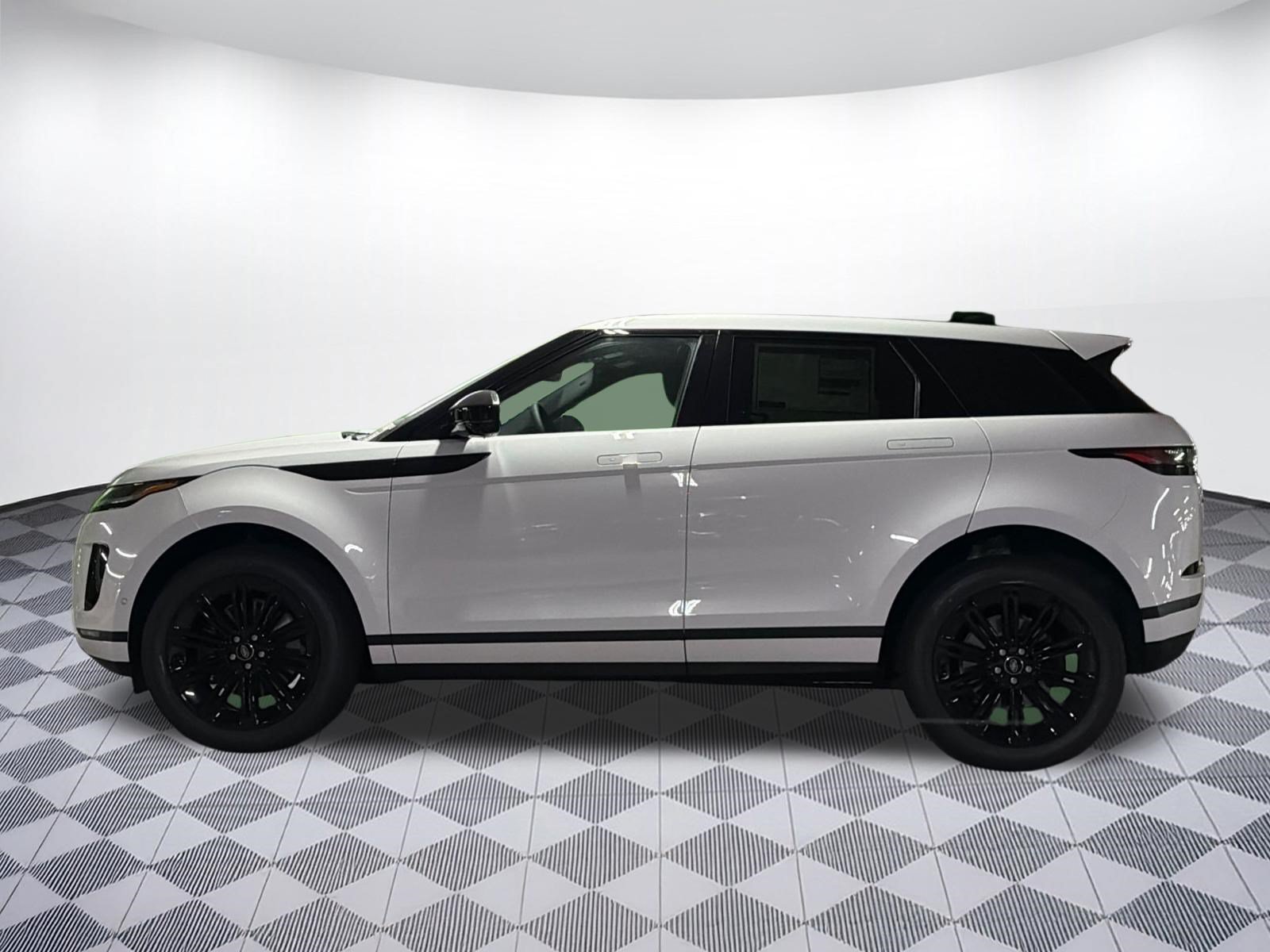 New 2026 Land Rover Range Rover Evoque S AWD/4WD image 2