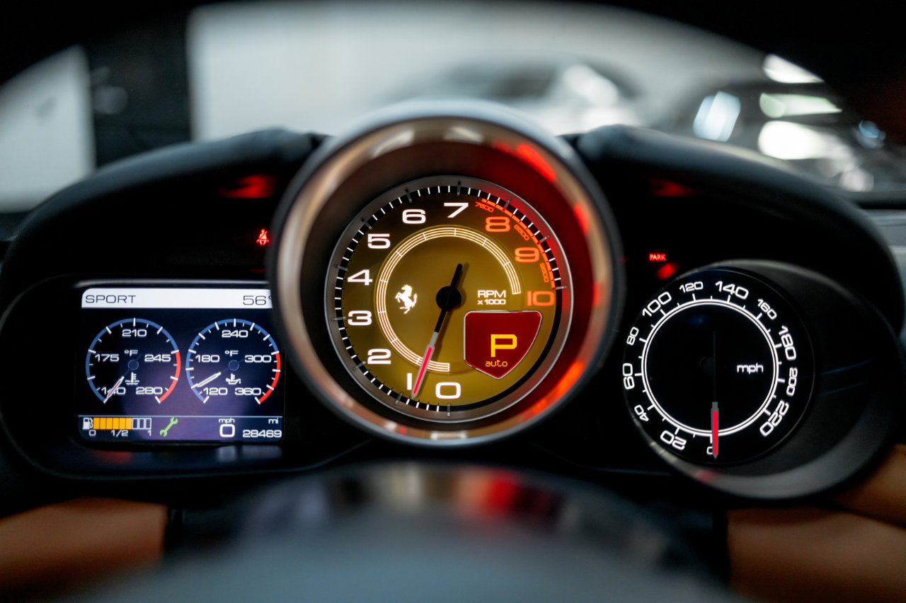 Used 2016 Ferrari California T image 63