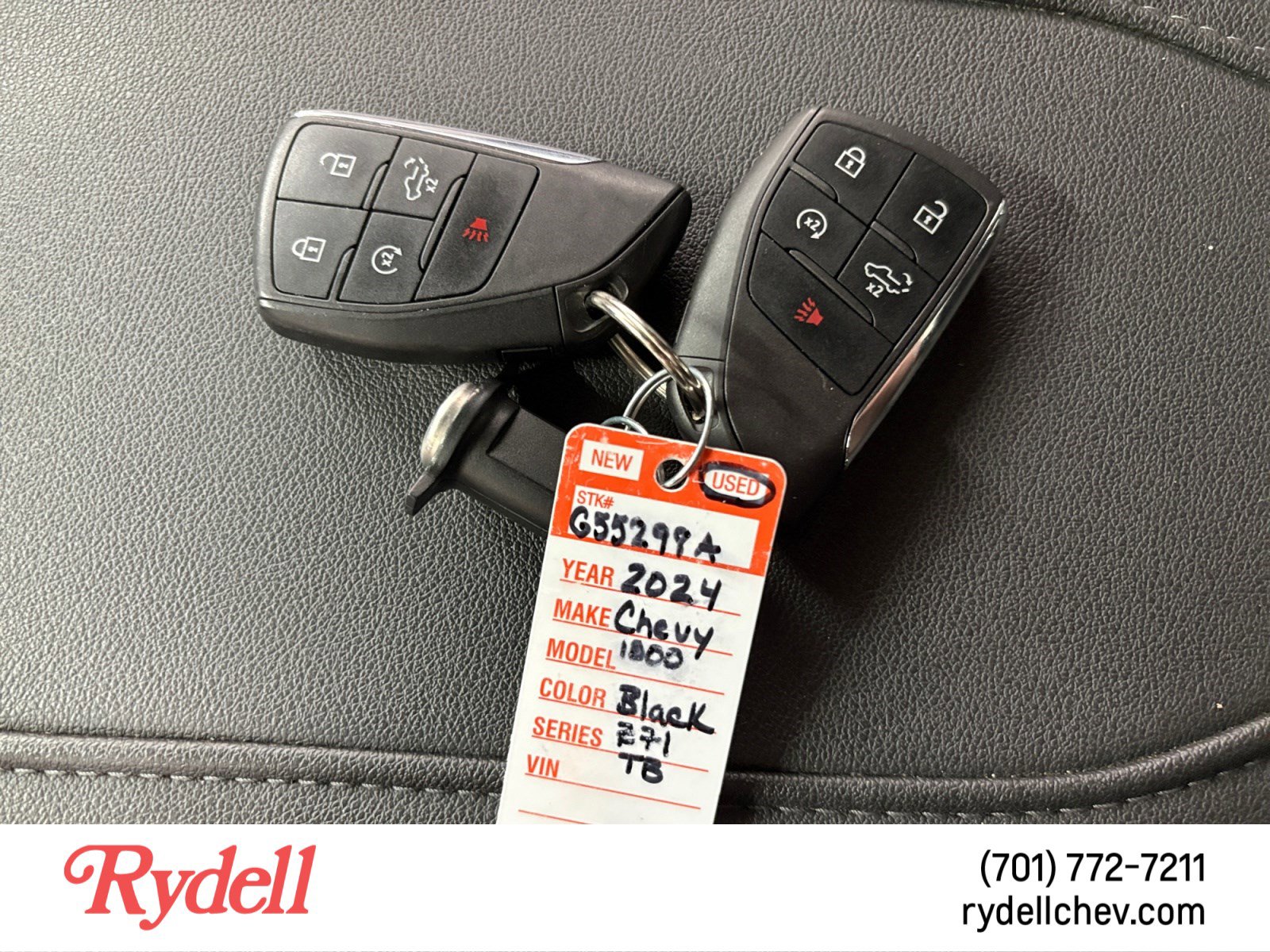 Used 2024 Chevrolet Silverado 1500 LT Trail Boss w/ LT Trail Boss Premium Package AWD/4WD image 21
