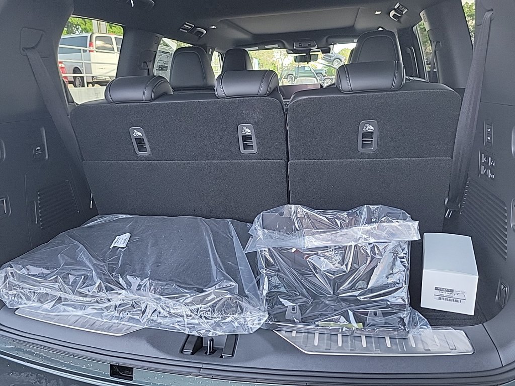 New 2026 Nissan Armada PRO-4X AWD/4WD image 14