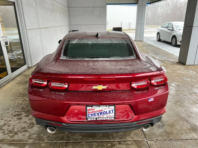 Used 2023 Chevrolet Camaro LT RWD image 8
