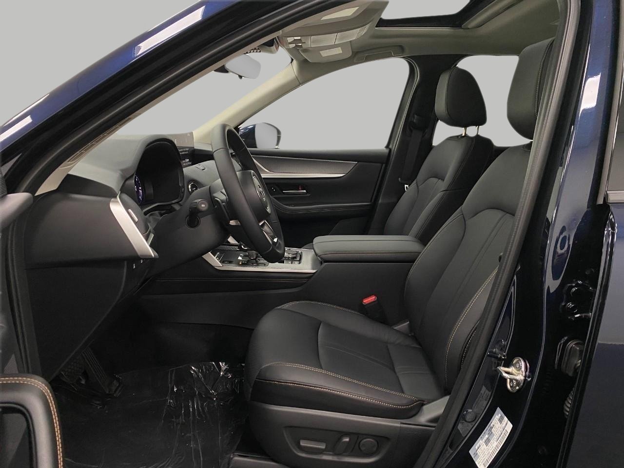 New 2025 MAZDA CX-90 Plug-In Hybrid w/ Preferred AWD/4WD image 62