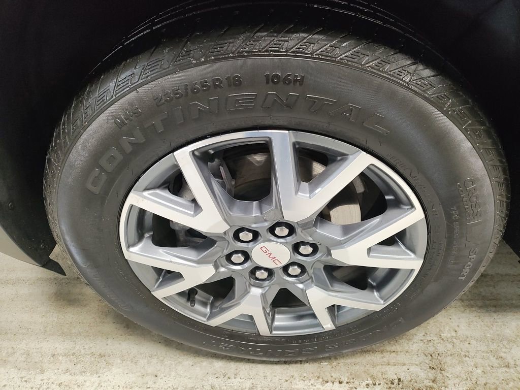 Used 2023 GMC Acadia SLT image 20