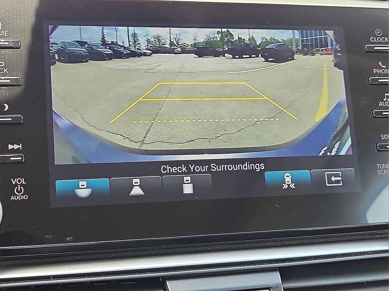 Used 2021 Honda Accord EX-L image 16