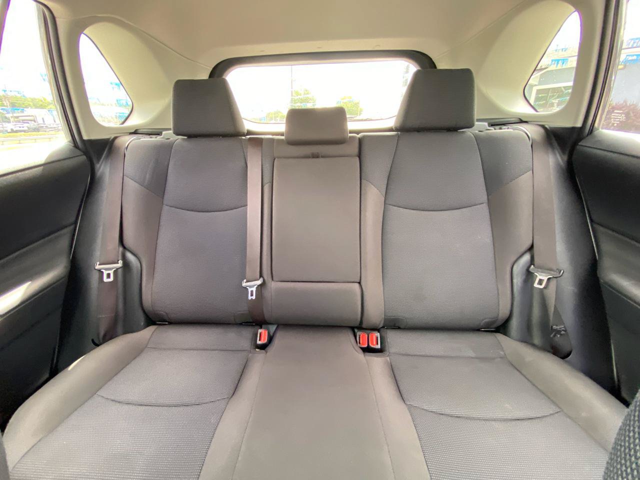 Used 2019 Toyota RAV4 LE w/ All Weather Liner Package AWD/4WD image 17