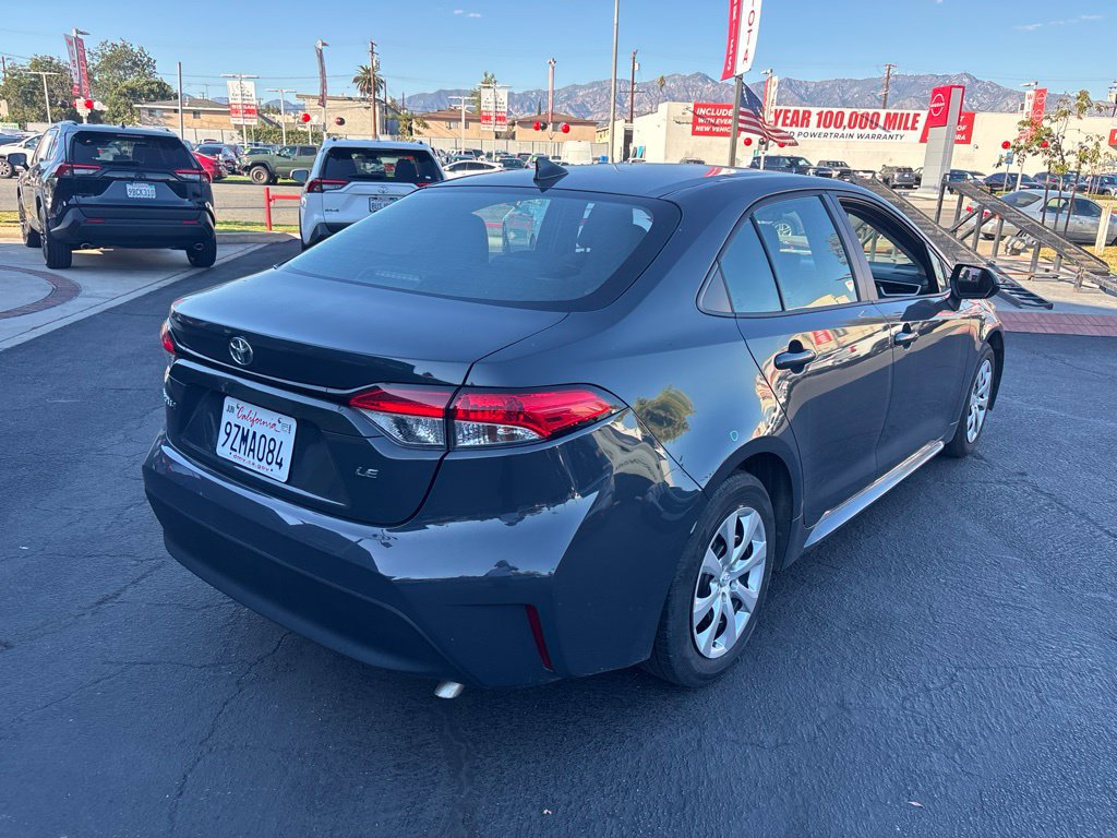 Used 2024 Toyota Corolla LE FWD image 4