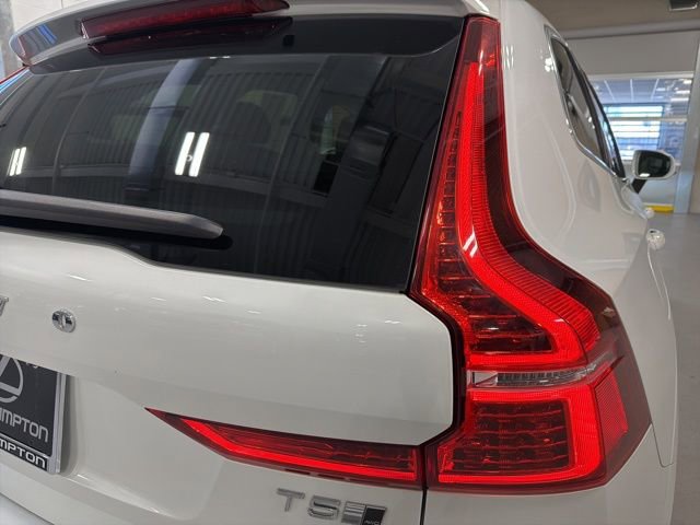 Used 2019 Volvo XC60 T5 Inscription w/ Protection Package image 38
