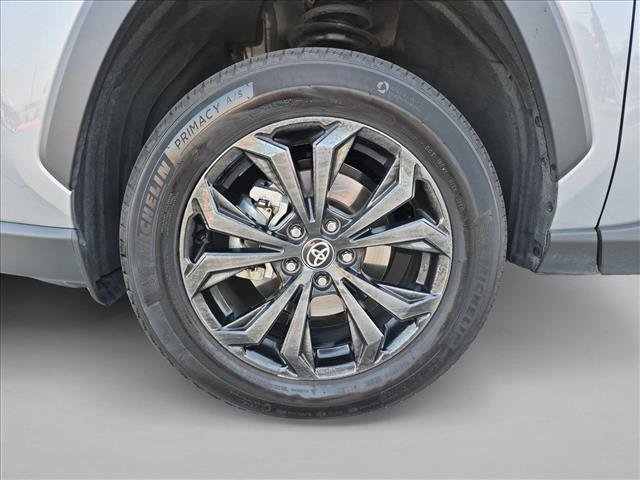 Used 2024 Toyota RAV4 XLE Premium AWD/4WD image 25