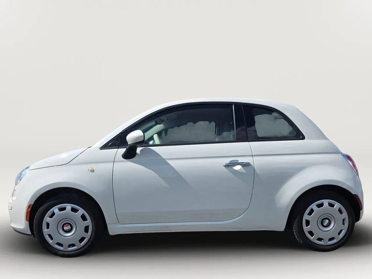 Used 2016 FIAT 500 Pop FWD image 3