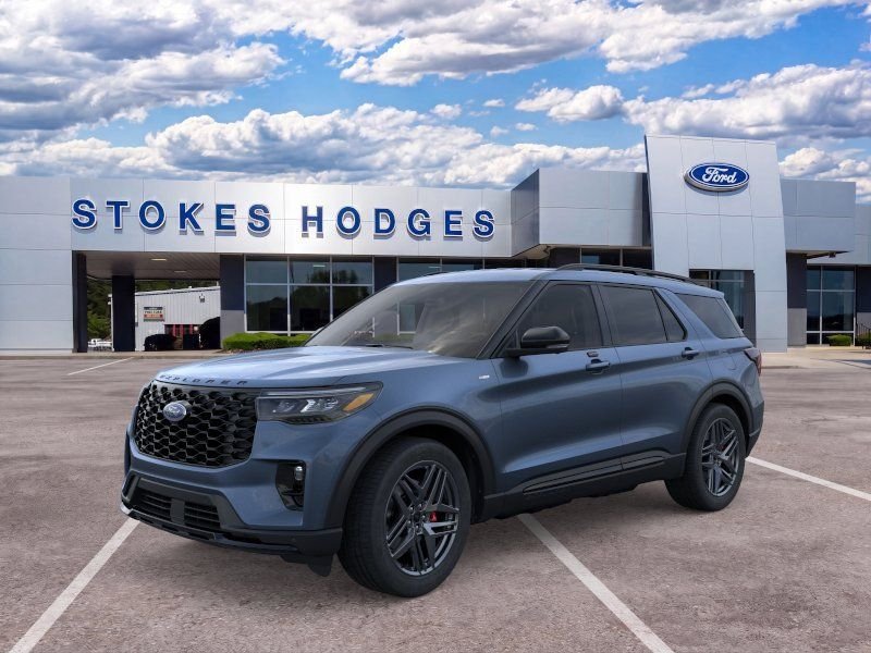 New 2026 Ford Explorer ST-Line RWD video 2