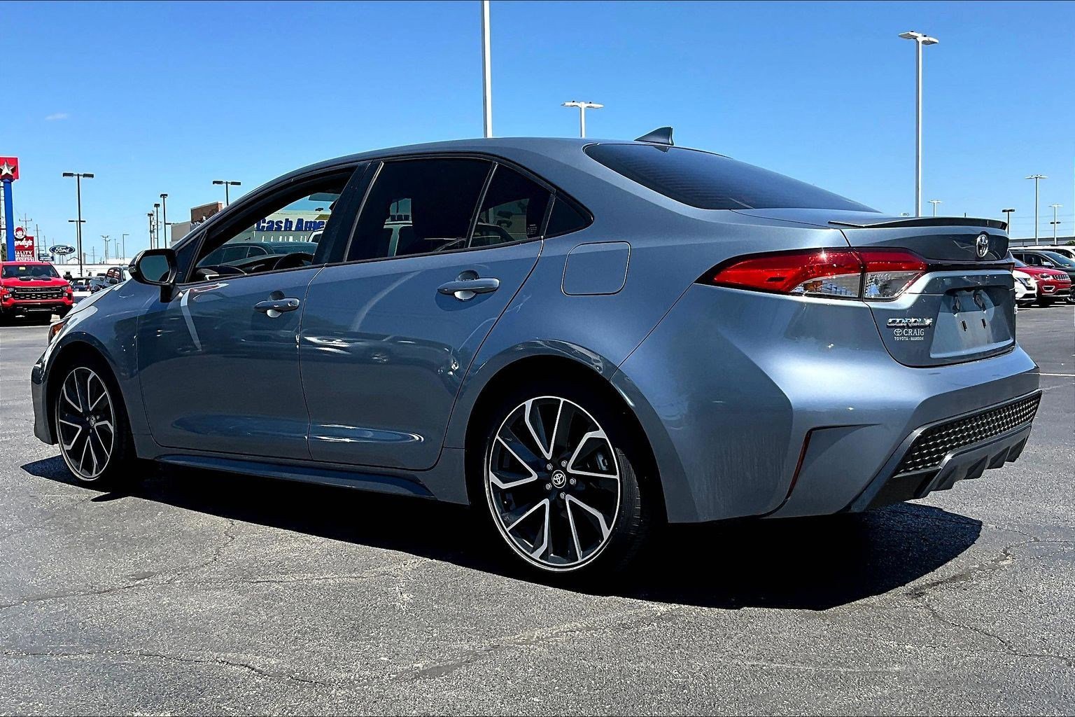 Used 2022 Toyota Corolla SE FWD image 4