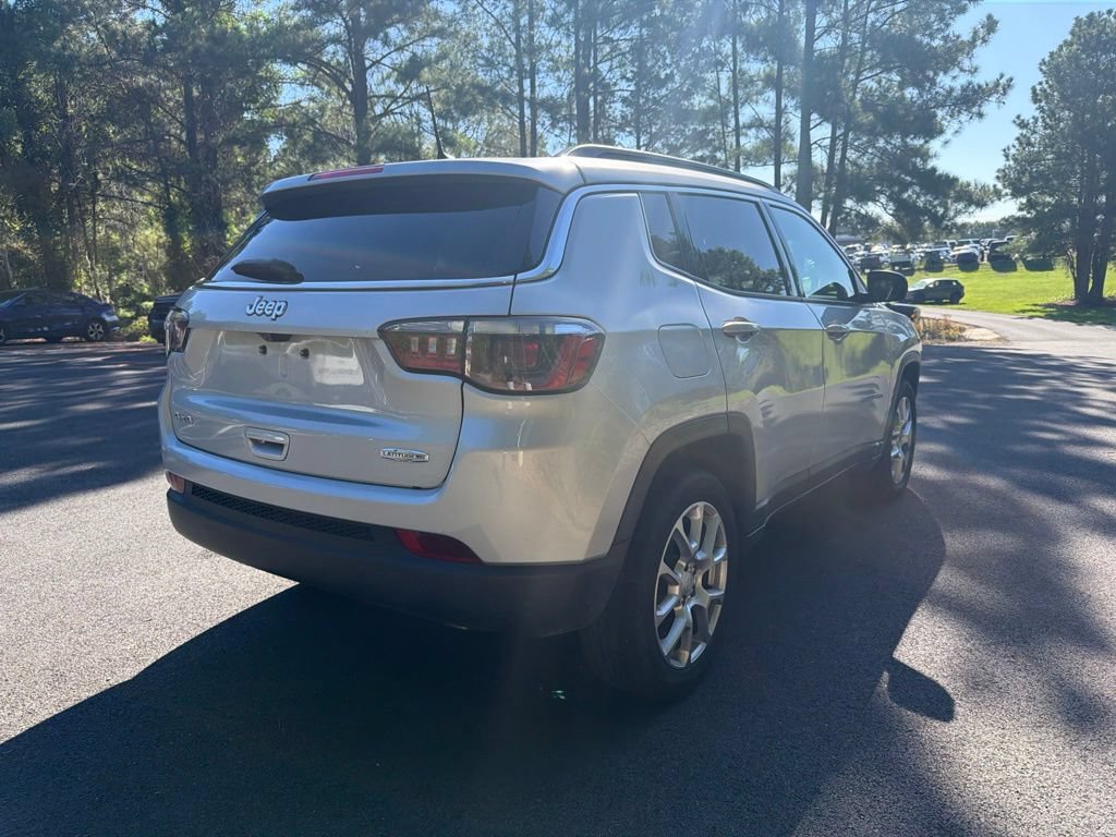 Certified 2024 Jeep Compass Latitude AWD/4WD image 6